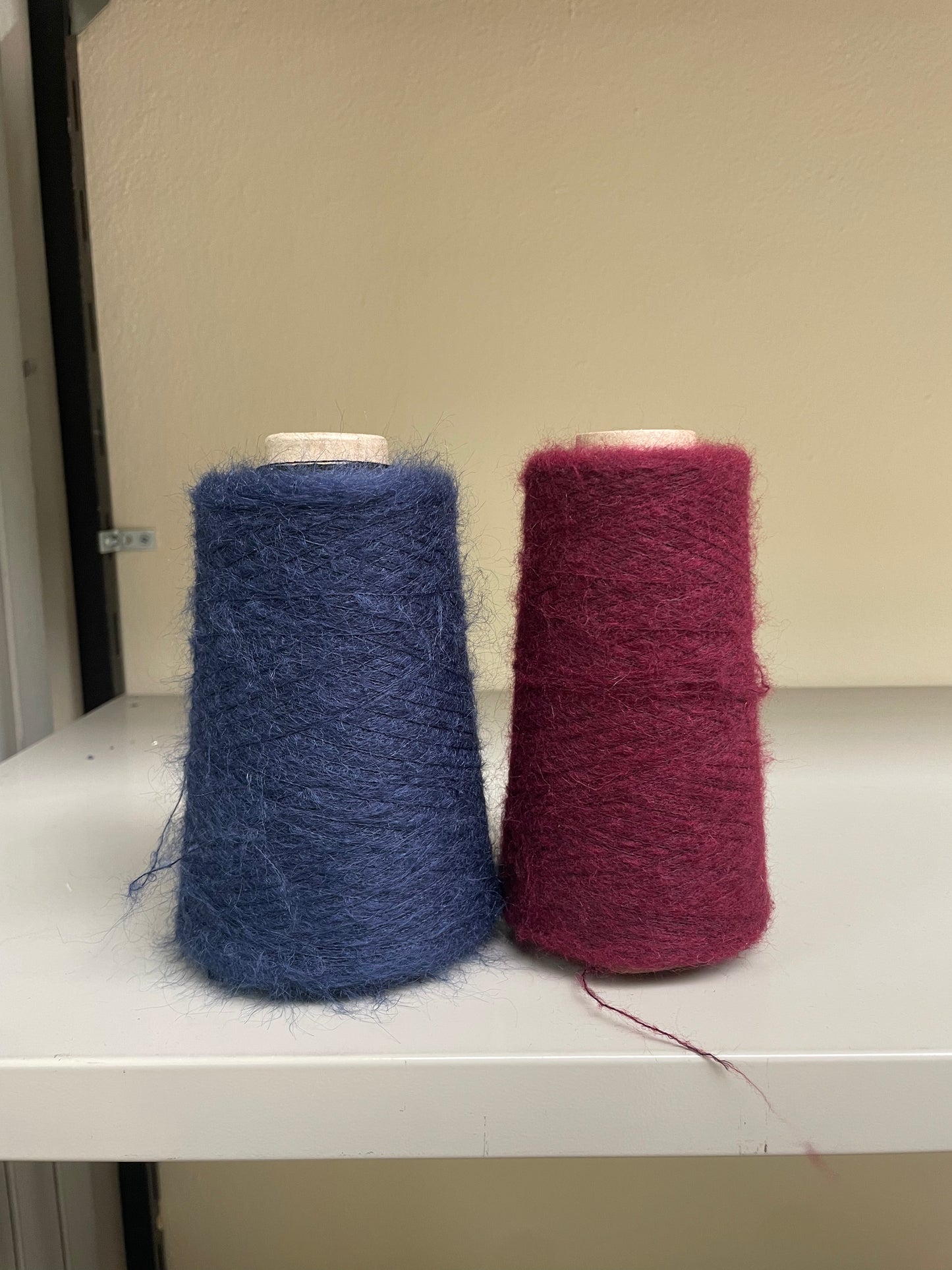 maglione brushed blu e maglione brushed bordeaux Aziza